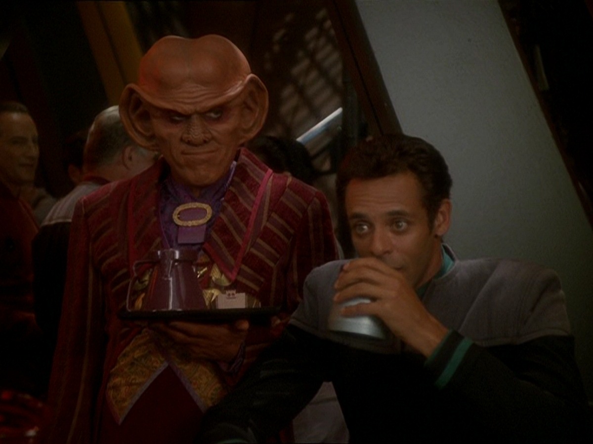 extant_StarTrek_DS9_7x03-Afterimage_1221.jpg