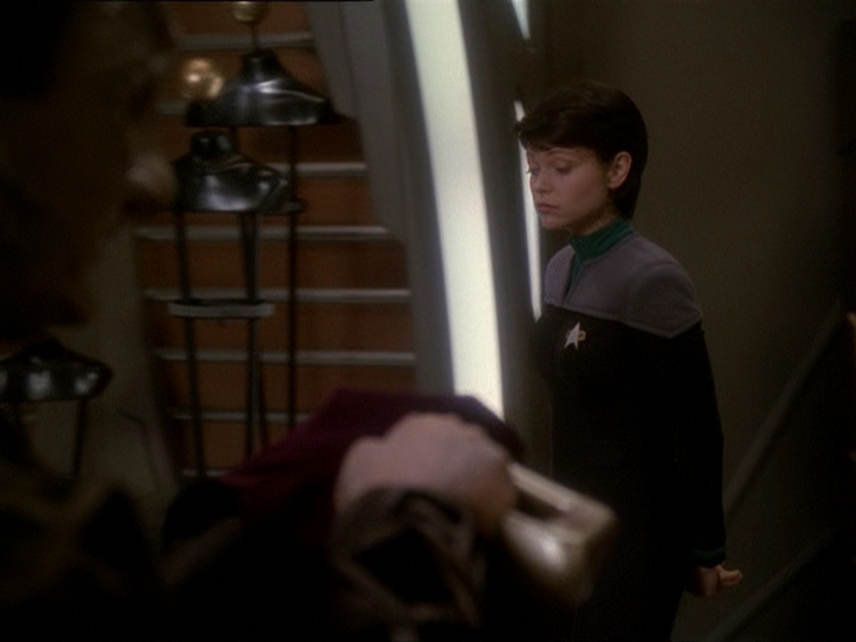 extant_StarTrek_DS9_7x03-Afterimage_1274.jpg