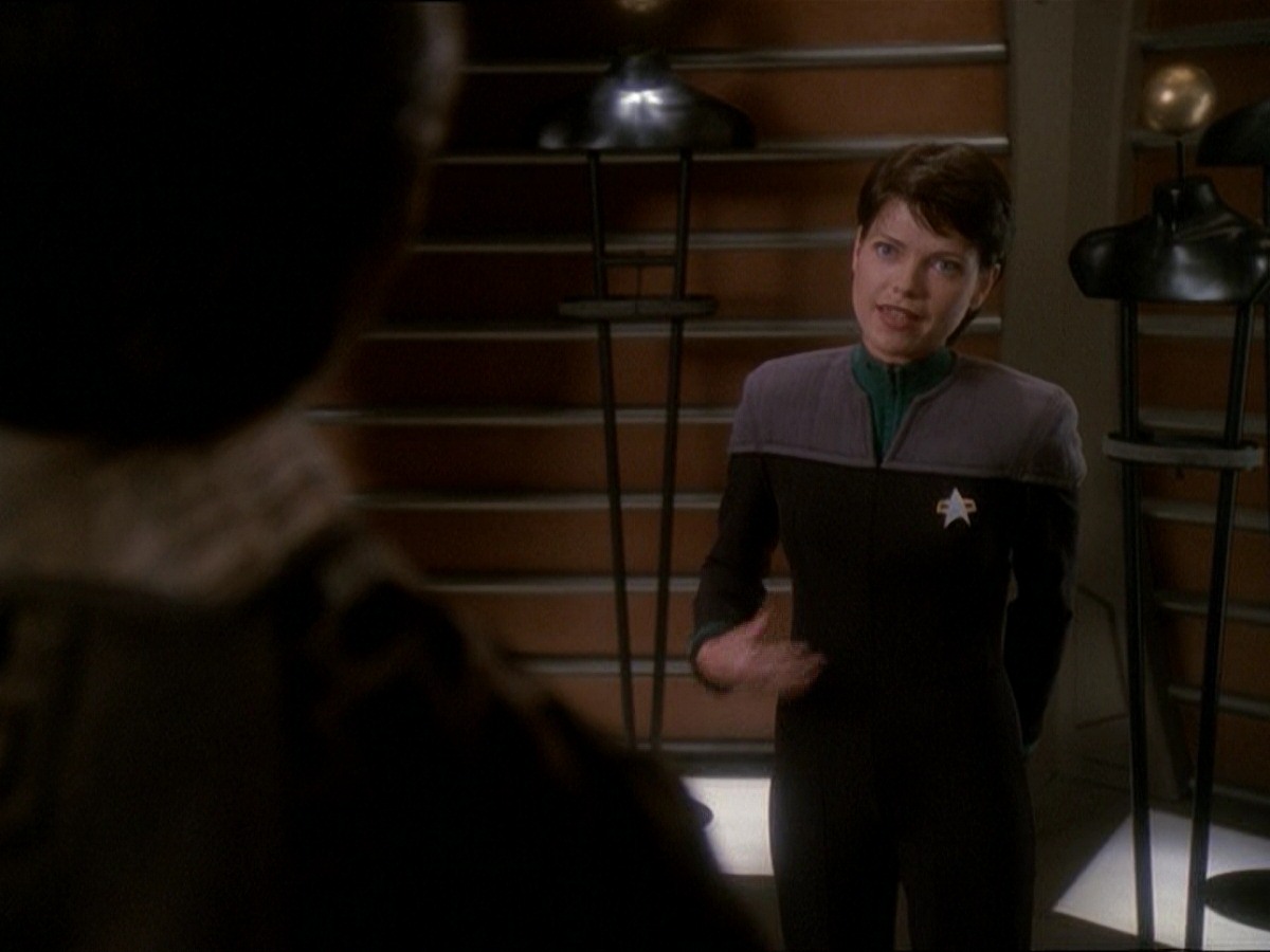 extant_StarTrek_DS9_7x03-Afterimage_1293.jpg