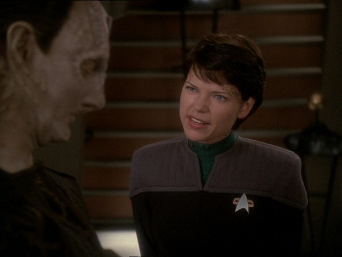 extant_StarTrek_DS9_7x03-Afterimage_1392.jpg