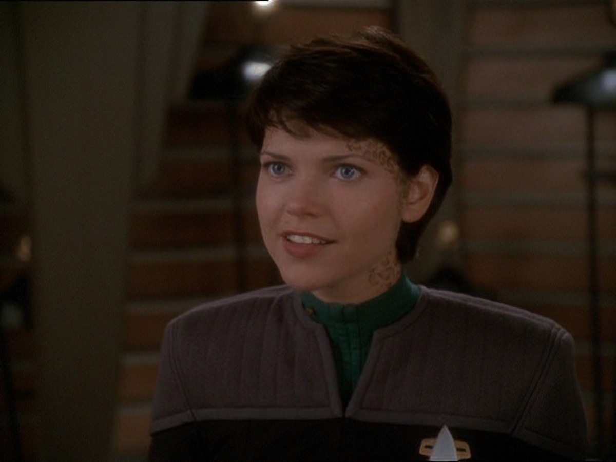 extant_StarTrek_DS9_7x03-Afterimage_1455.jpg