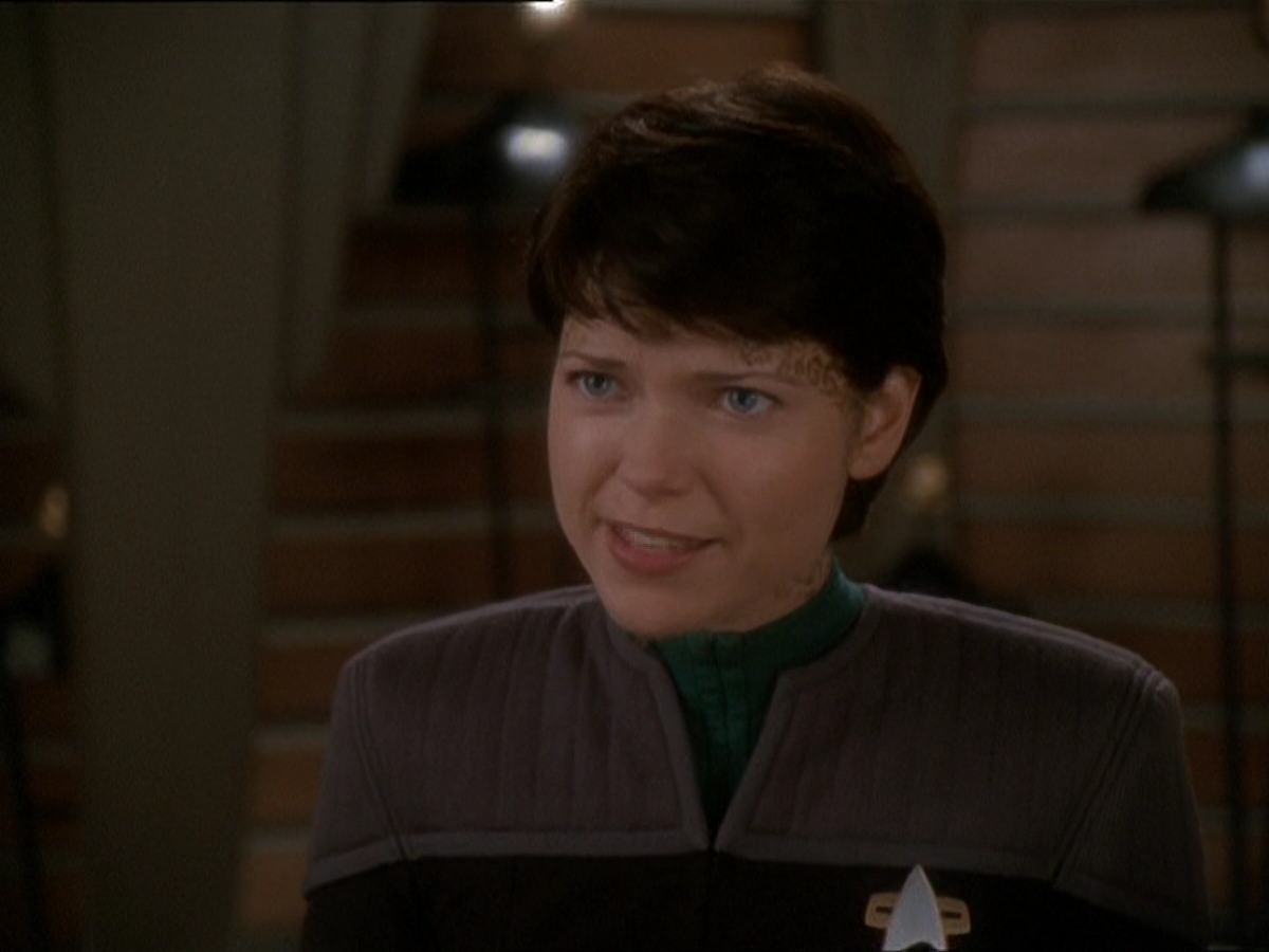 extant_StarTrek_DS9_7x03-Afterimage_1458.jpg
