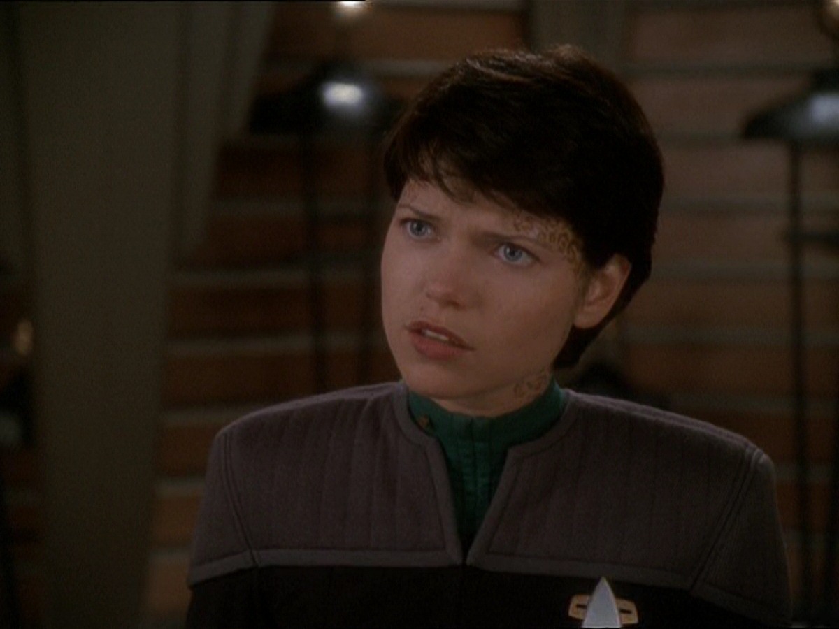 extant_StarTrek_DS9_7x03-Afterimage_1469.jpg