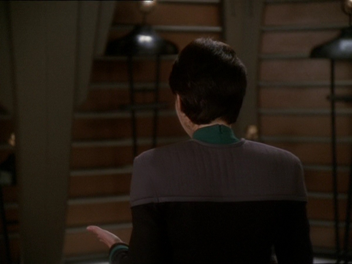 extant_StarTrek_DS9_7x03-Afterimage_1489.jpg