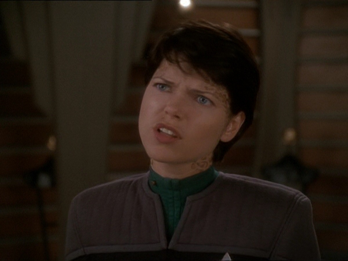 extant_StarTrek_DS9_7x03-Afterimage_1515.jpg