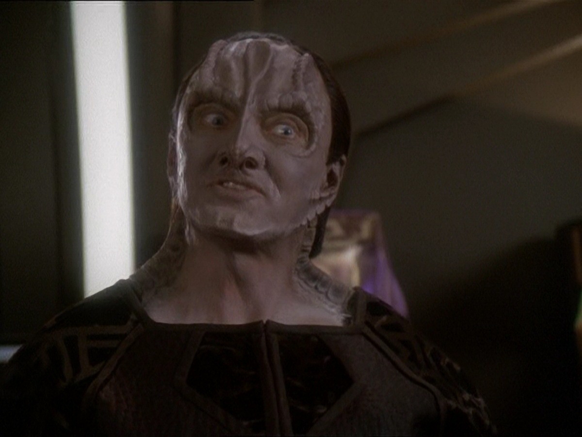 extant_StarTrek_DS9_7x03-Afterimage_1523.jpg