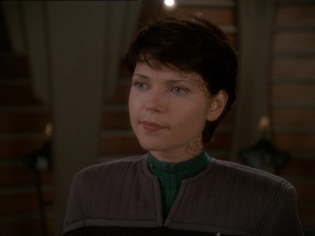 extant_StarTrek_DS9_7x03-Afterimage_1529.jpg