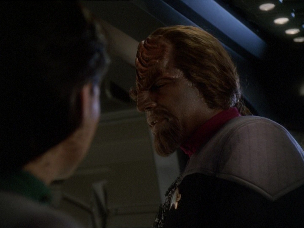 extant_StarTrek_DS9_7x03-Afterimage_1626.jpg