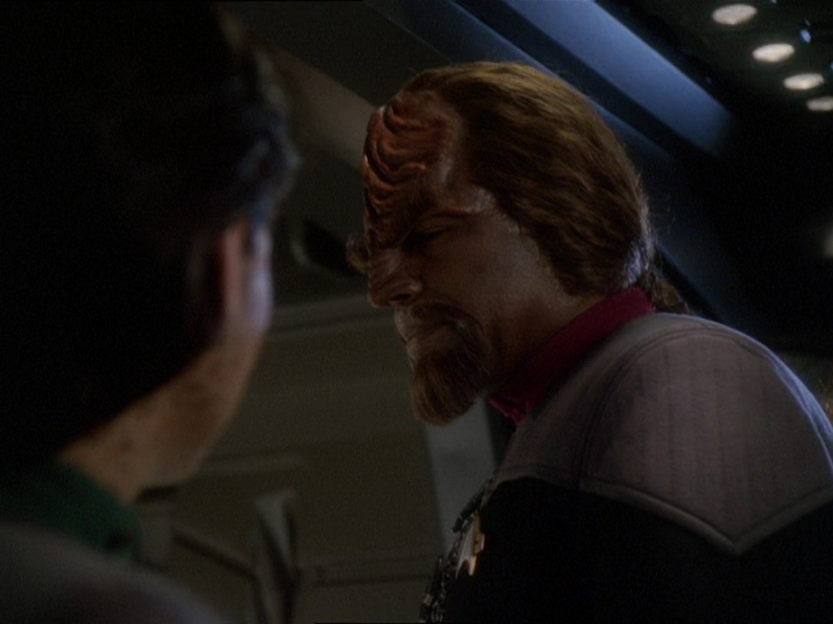 extant_StarTrek_DS9_7x03-Afterimage_1627.jpg