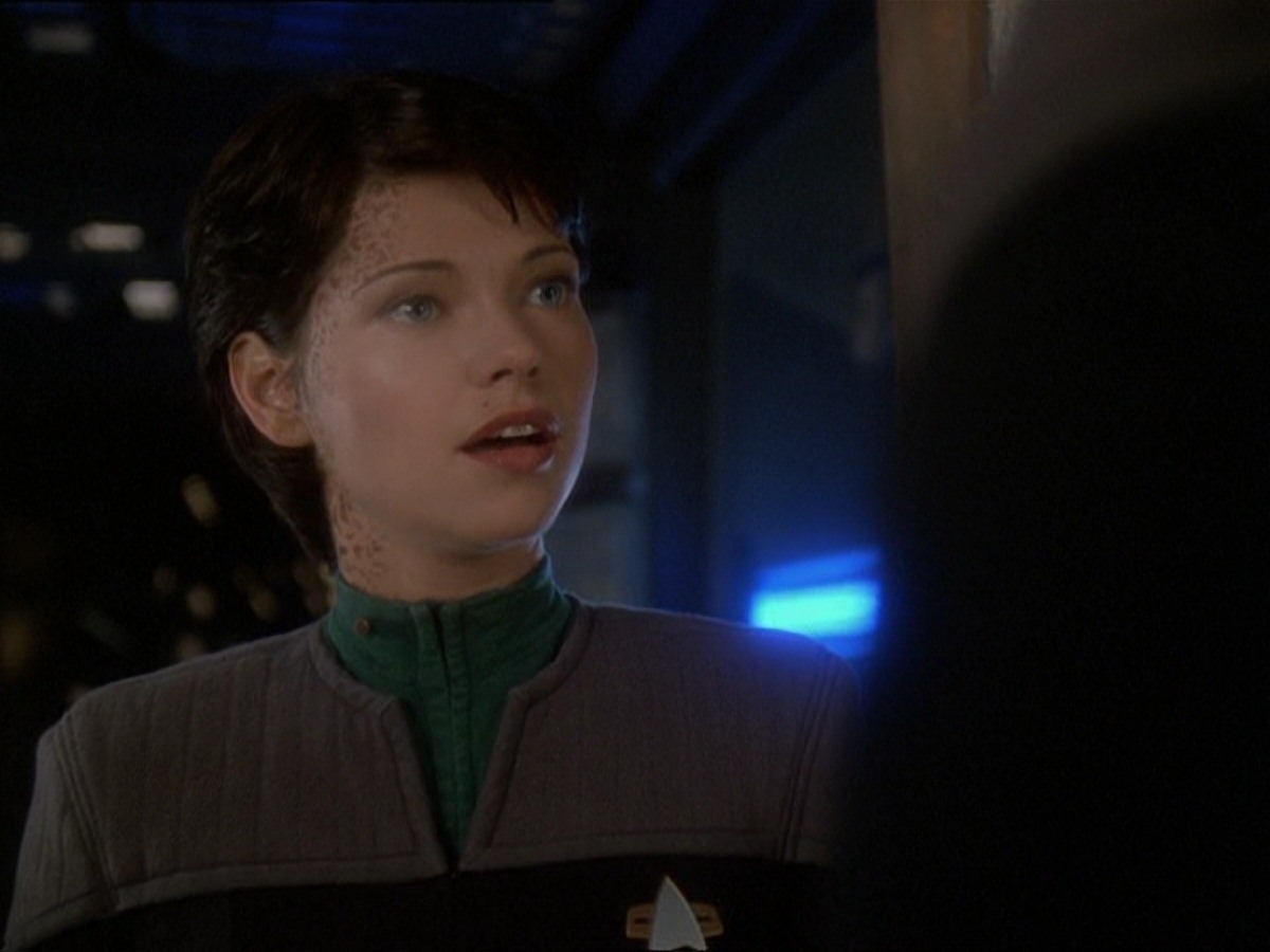 extant_StarTrek_DS9_7x03-Afterimage_1629.jpg
