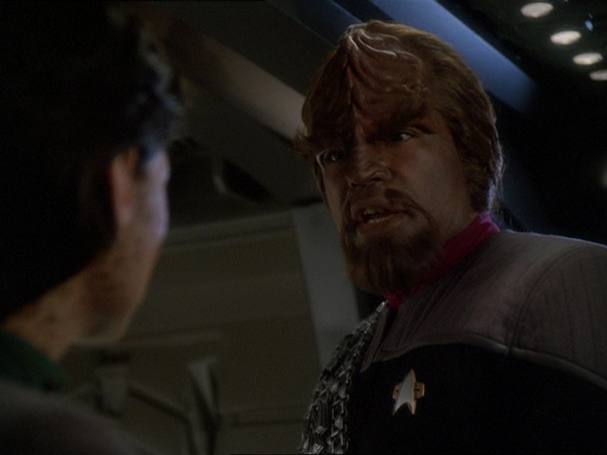 extant_StarTrek_DS9_7x03-Afterimage_1637.jpg