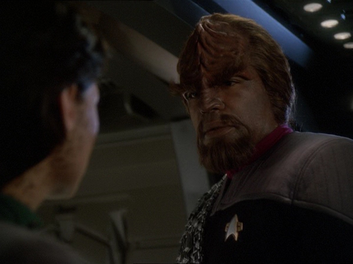 extant_StarTrek_DS9_7x03-Afterimage_1639.jpg