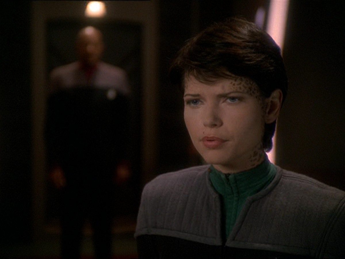 extant_StarTrek_DS9_7x03-Afterimage_1685.jpg