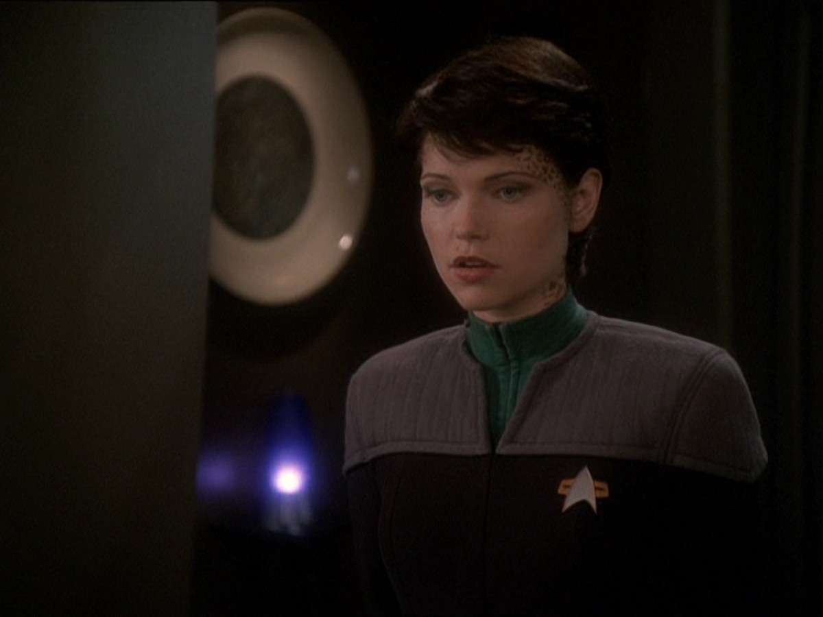 extant_StarTrek_DS9_7x03-Afterimage_1723.jpg
