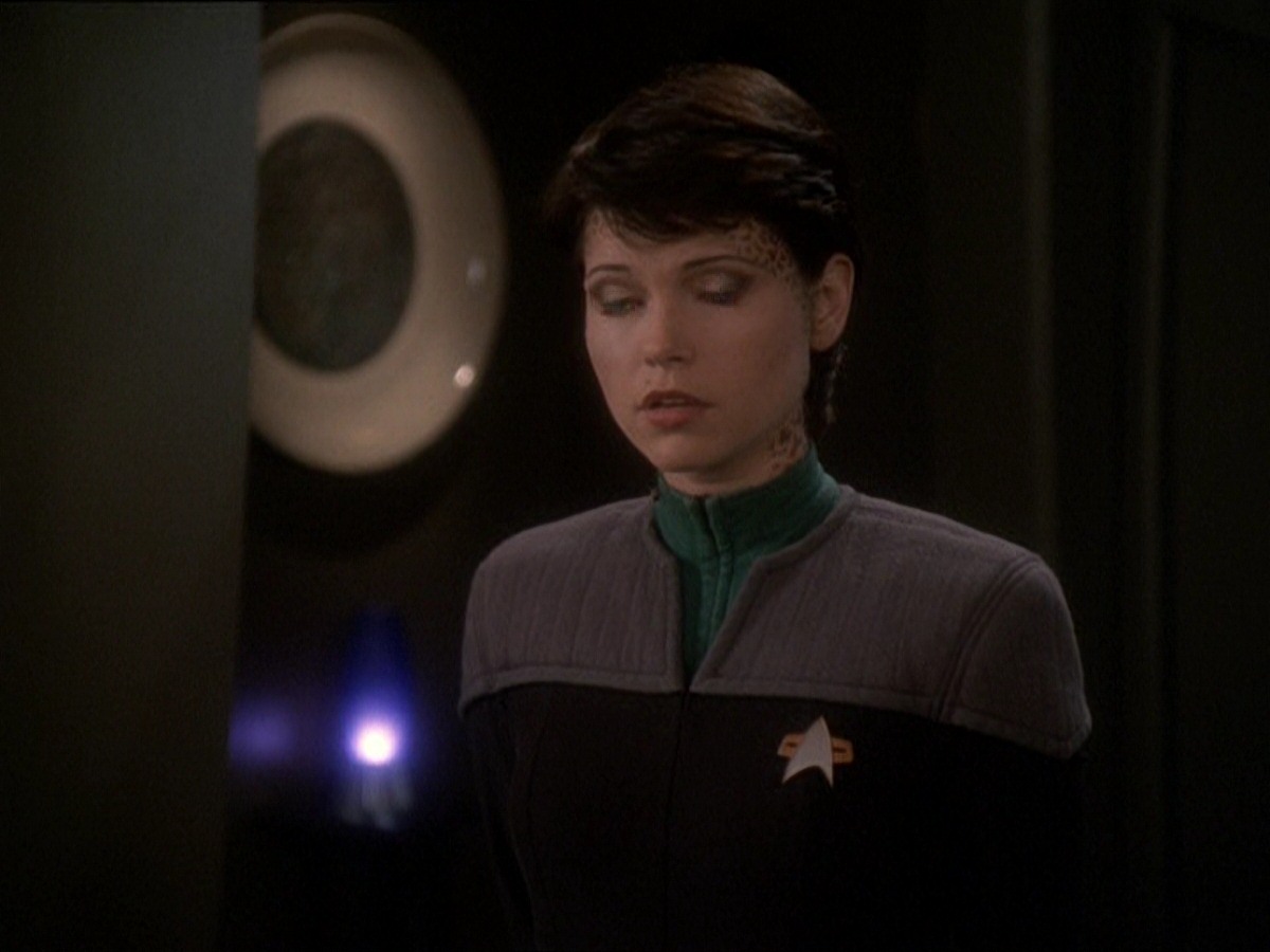 extant_StarTrek_DS9_7x03-Afterimage_1727.jpg