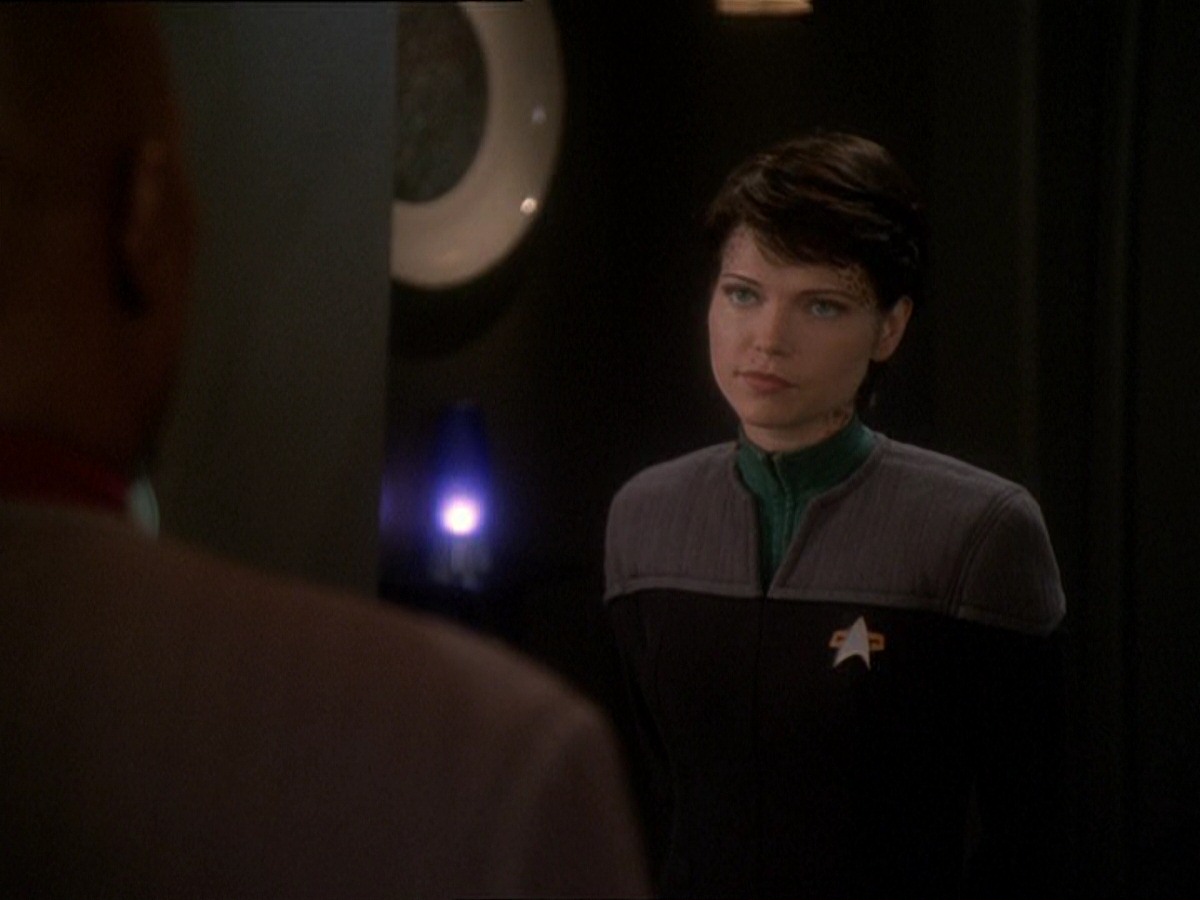 extant_StarTrek_DS9_7x03-Afterimage_1748.jpg