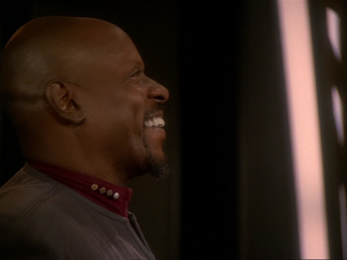 extant_StarTrek_DS9_7x03-Afterimage_1774.jpg