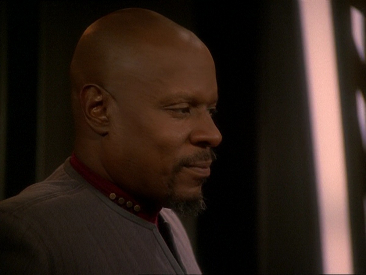 extant_StarTrek_DS9_7x03-Afterimage_1780.jpg