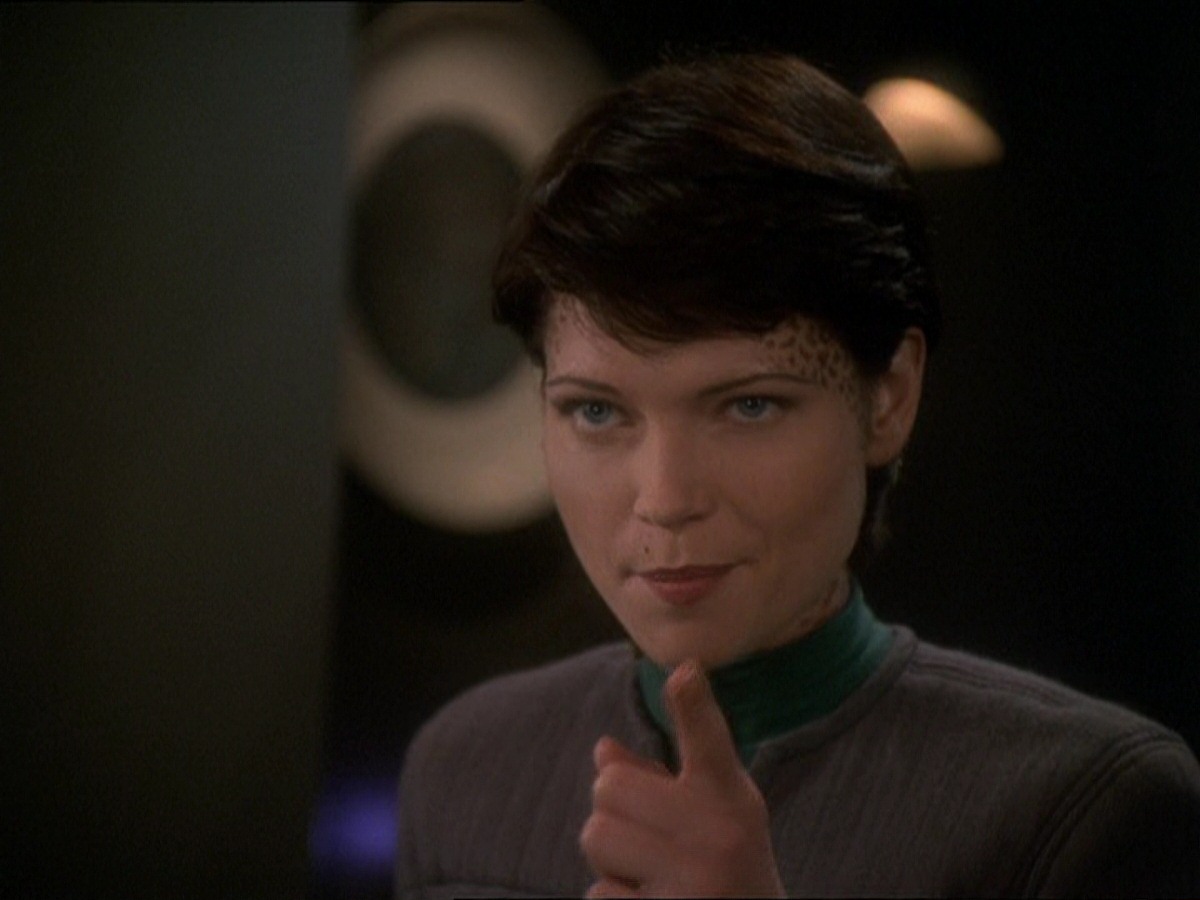 extant_StarTrek_DS9_7x03-Afterimage_1782.jpg