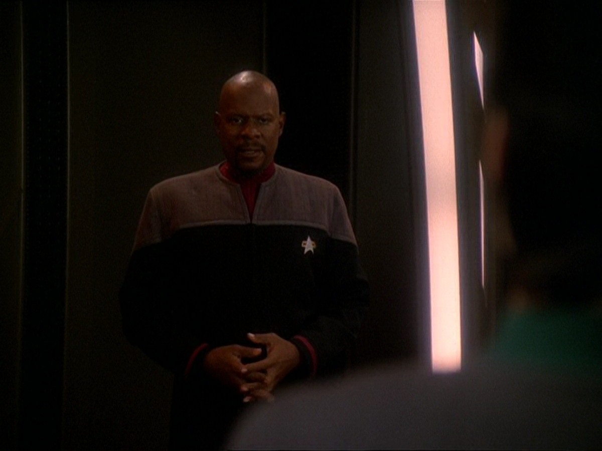 extant_StarTrek_DS9_7x03-Afterimage_1800.jpg