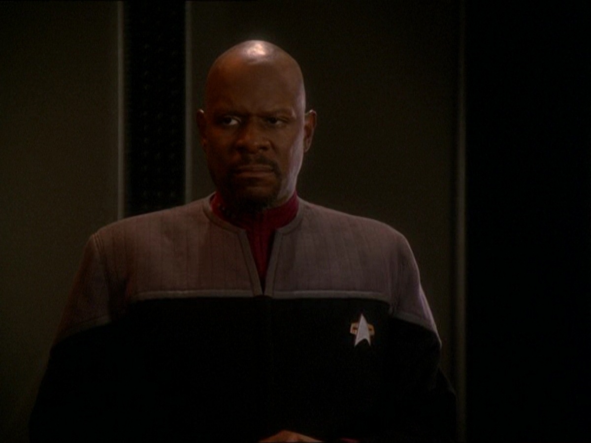 extant_StarTrek_DS9_7x03-Afterimage_1805.jpg