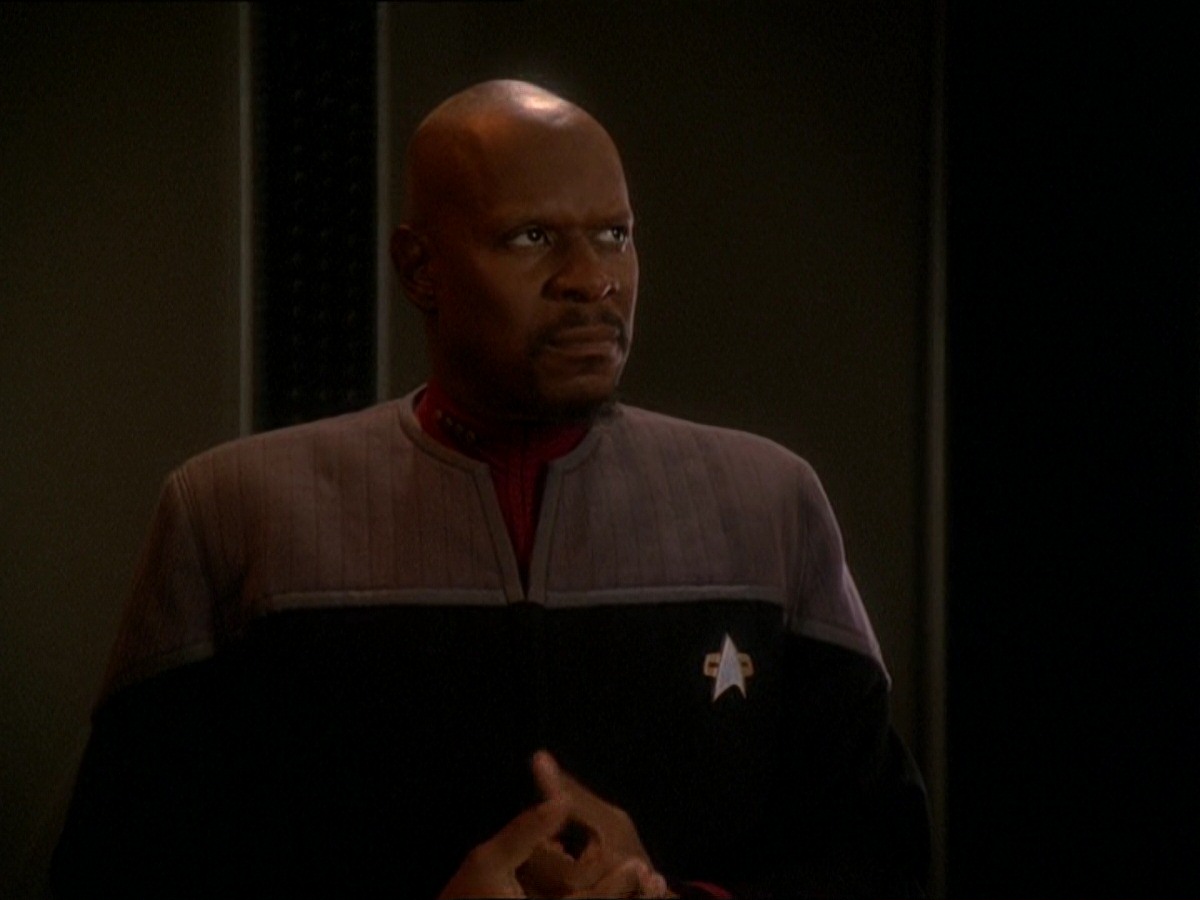 extant_StarTrek_DS9_7x03-Afterimage_1809.jpg
