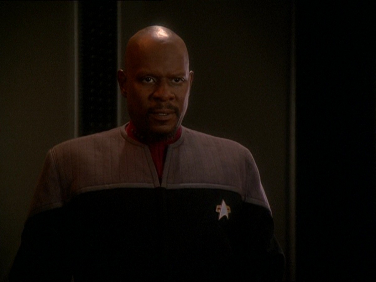 extant_StarTrek_DS9_7x03-Afterimage_1820.jpg