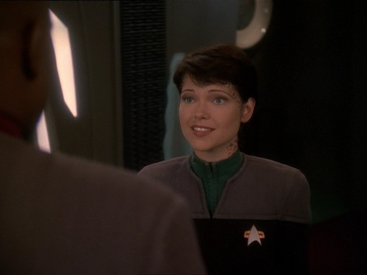 extant_StarTrek_DS9_7x03-Afterimage_1834.jpg