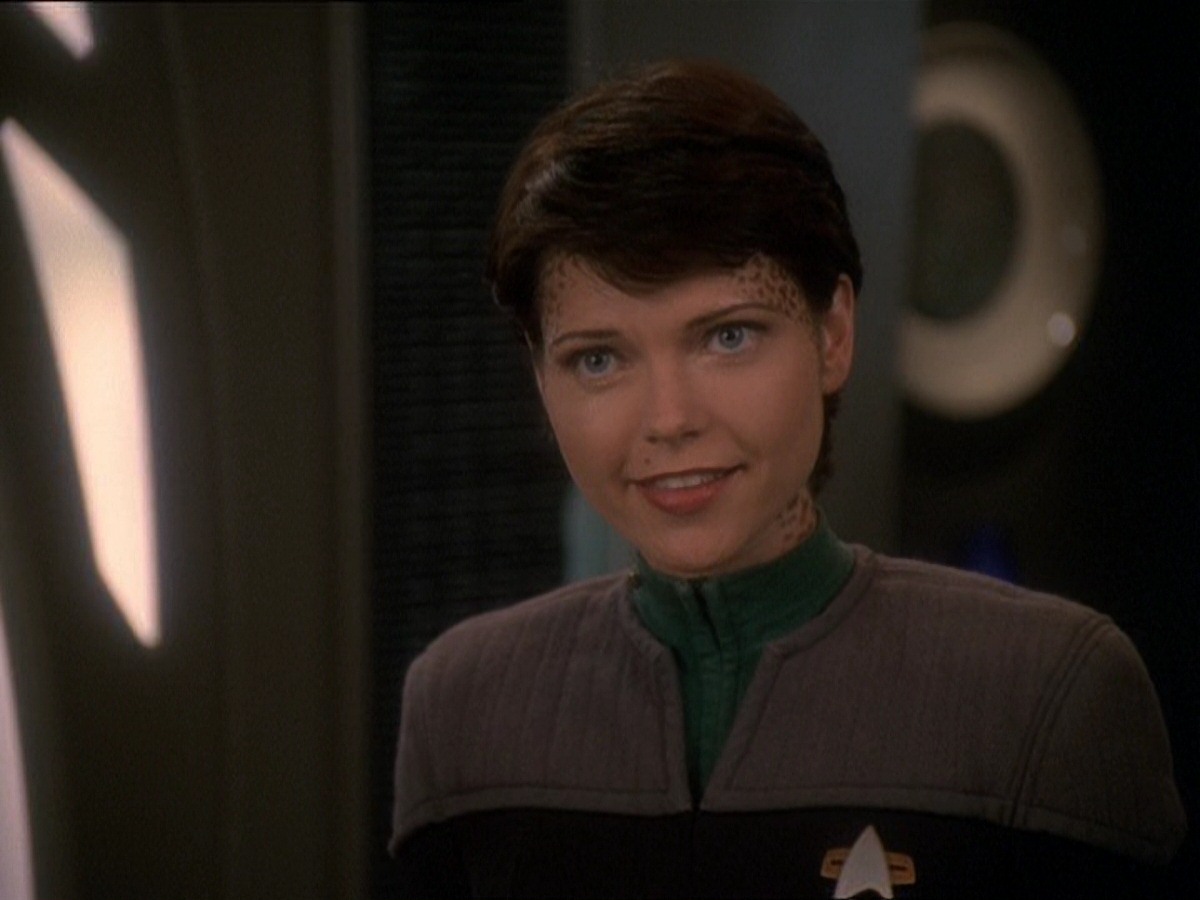 extant_StarTrek_DS9_7x03-Afterimage_1853.jpg