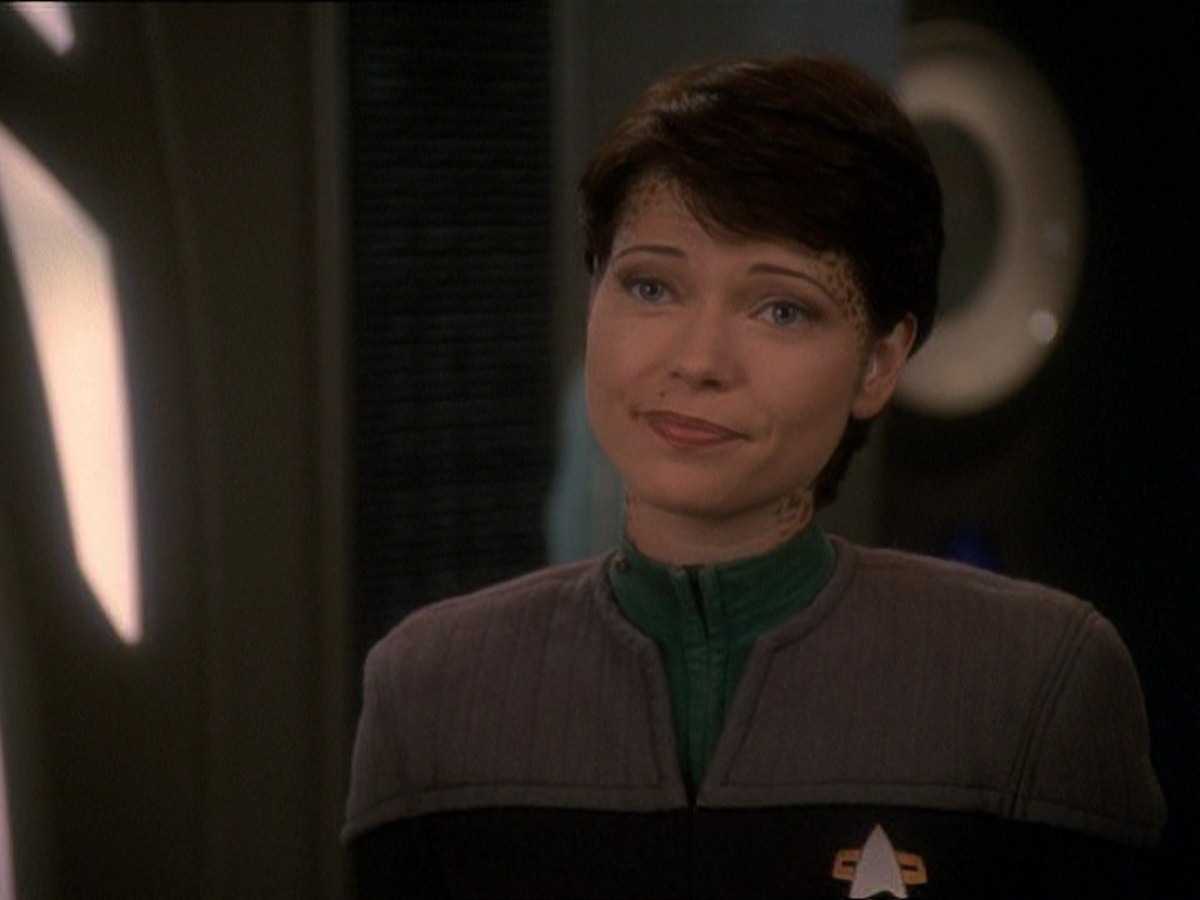 extant_StarTrek_DS9_7x03-Afterimage_1874.jpg