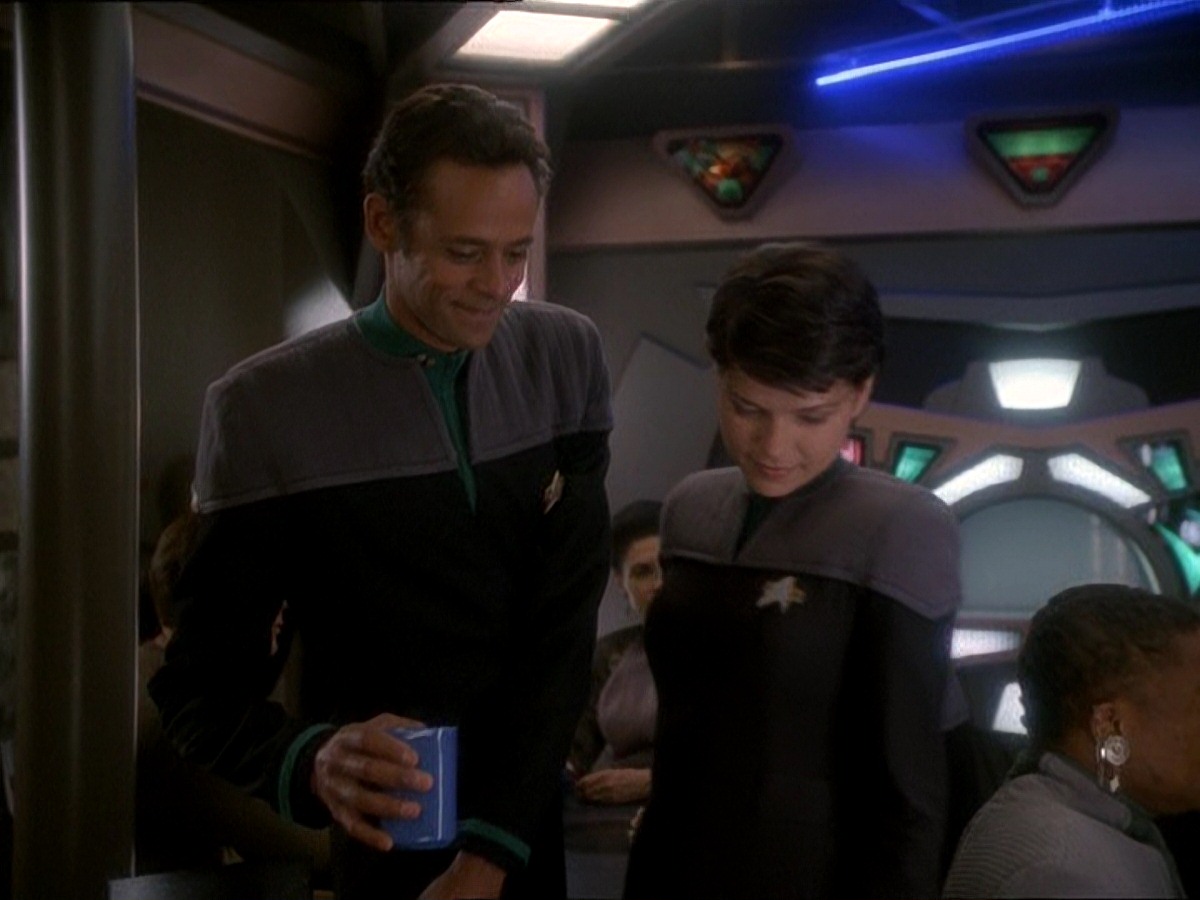extant_StarTrek_DS9_7x03-Afterimage_1953.jpg