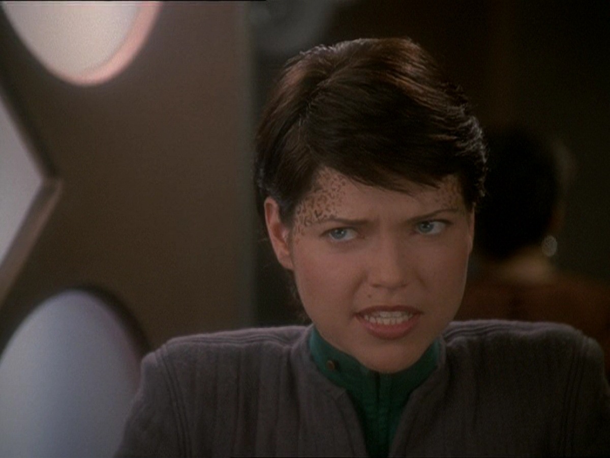 extant_StarTrek_DS9_7x03-Afterimage_1978.jpg