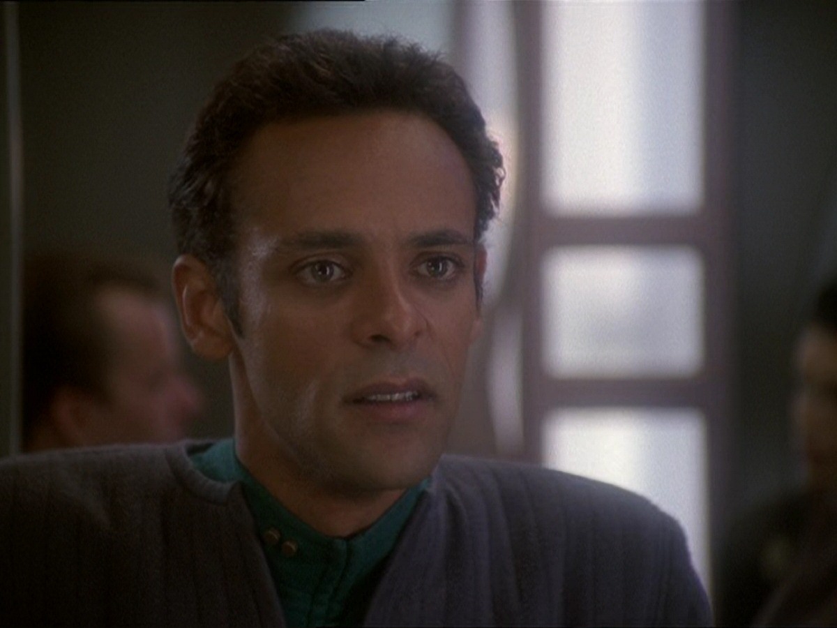extant_StarTrek_DS9_7x03-Afterimage_2049.jpg