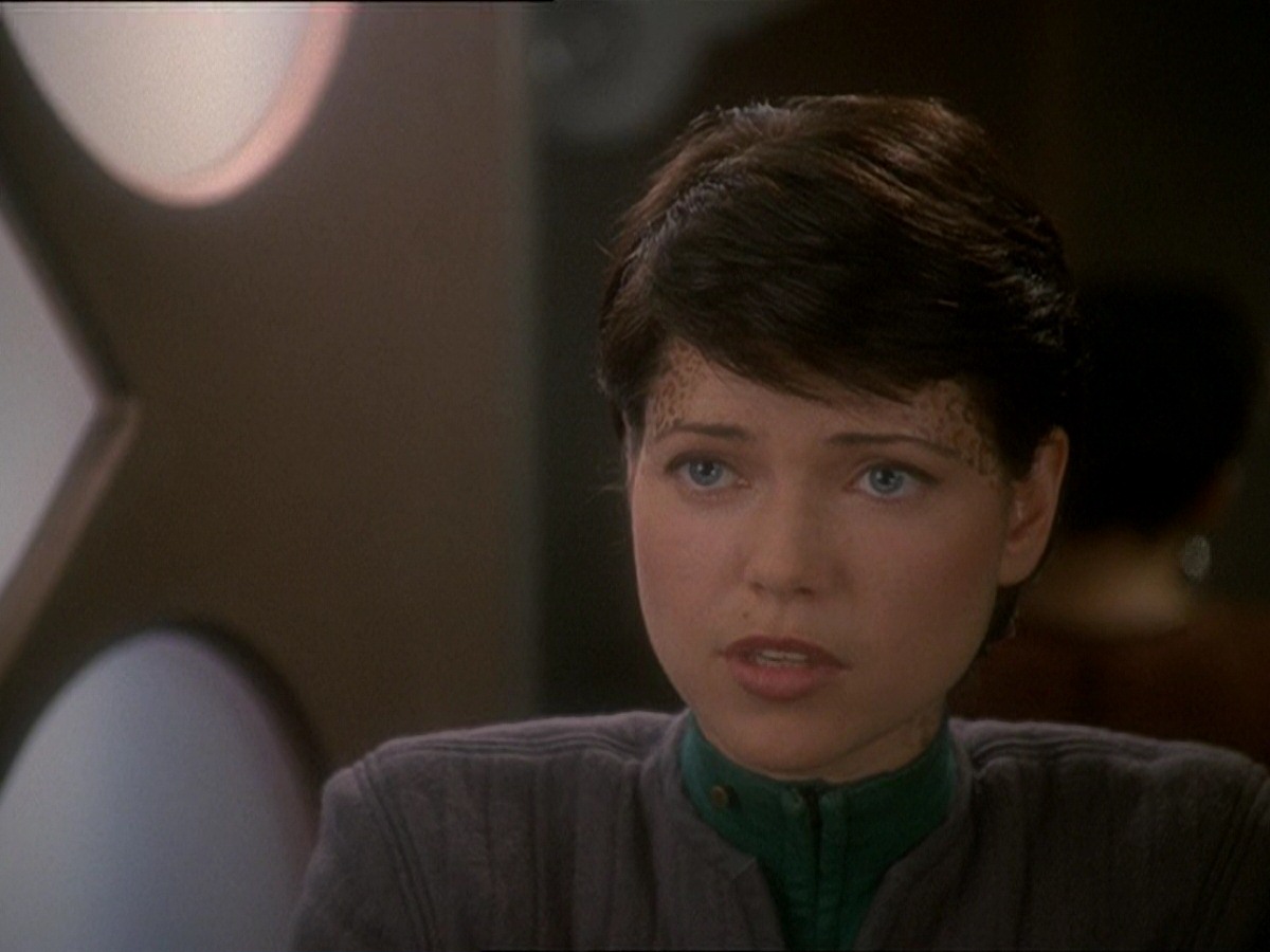 extant_StarTrek_DS9_7x03-Afterimage_2063.jpg