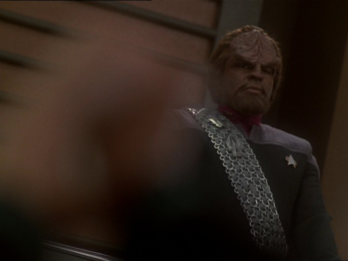 extant_StarTrek_DS9_7x03-Afterimage_2091.jpg