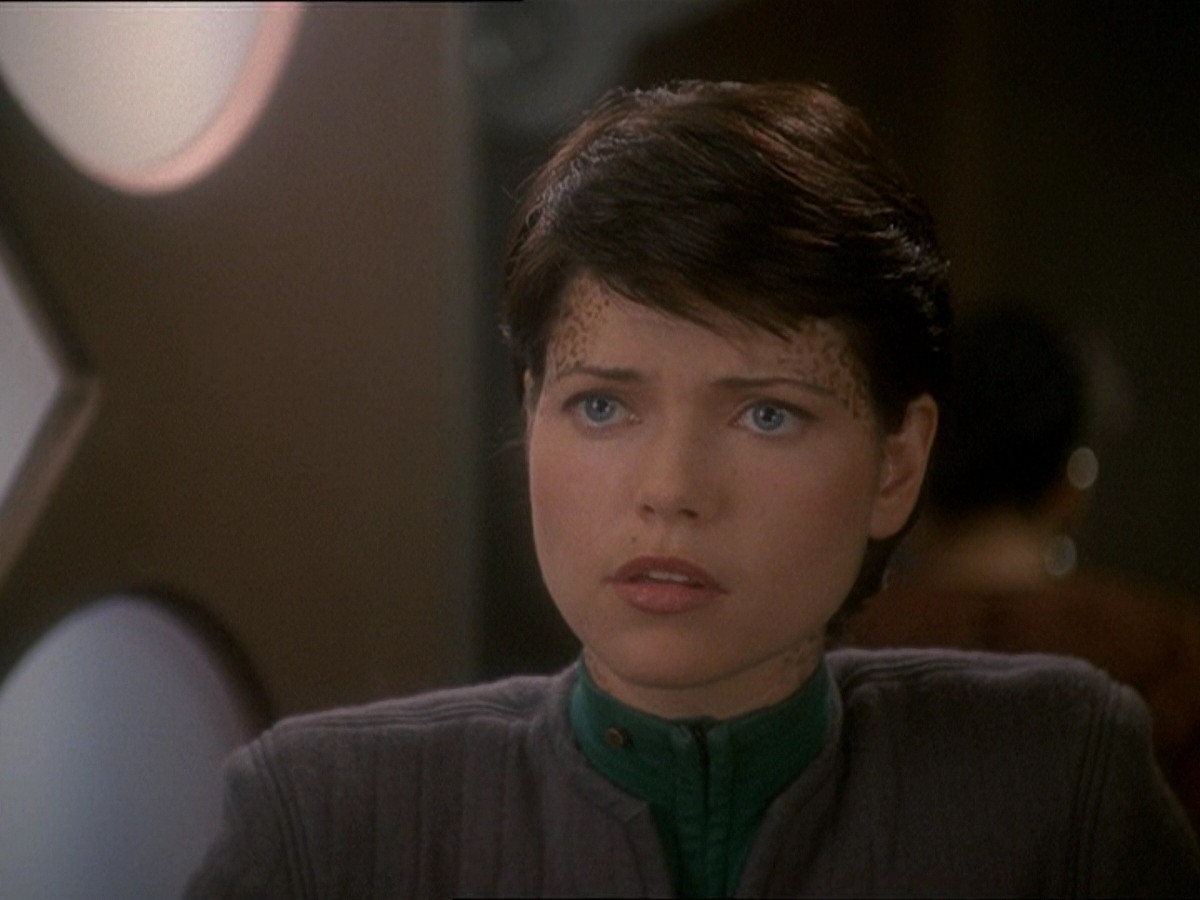 extant_StarTrek_DS9_7x03-Afterimage_2104.jpg