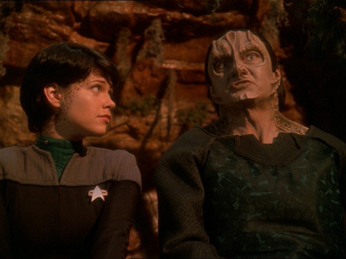 extant_StarTrek_DS9_7x03-Afterimage_2232.jpg