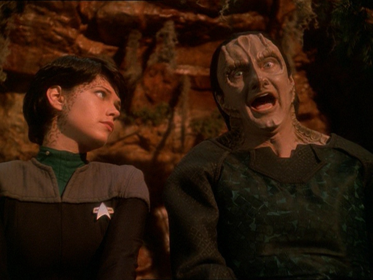 extant_StarTrek_DS9_7x03-Afterimage_2238.jpg