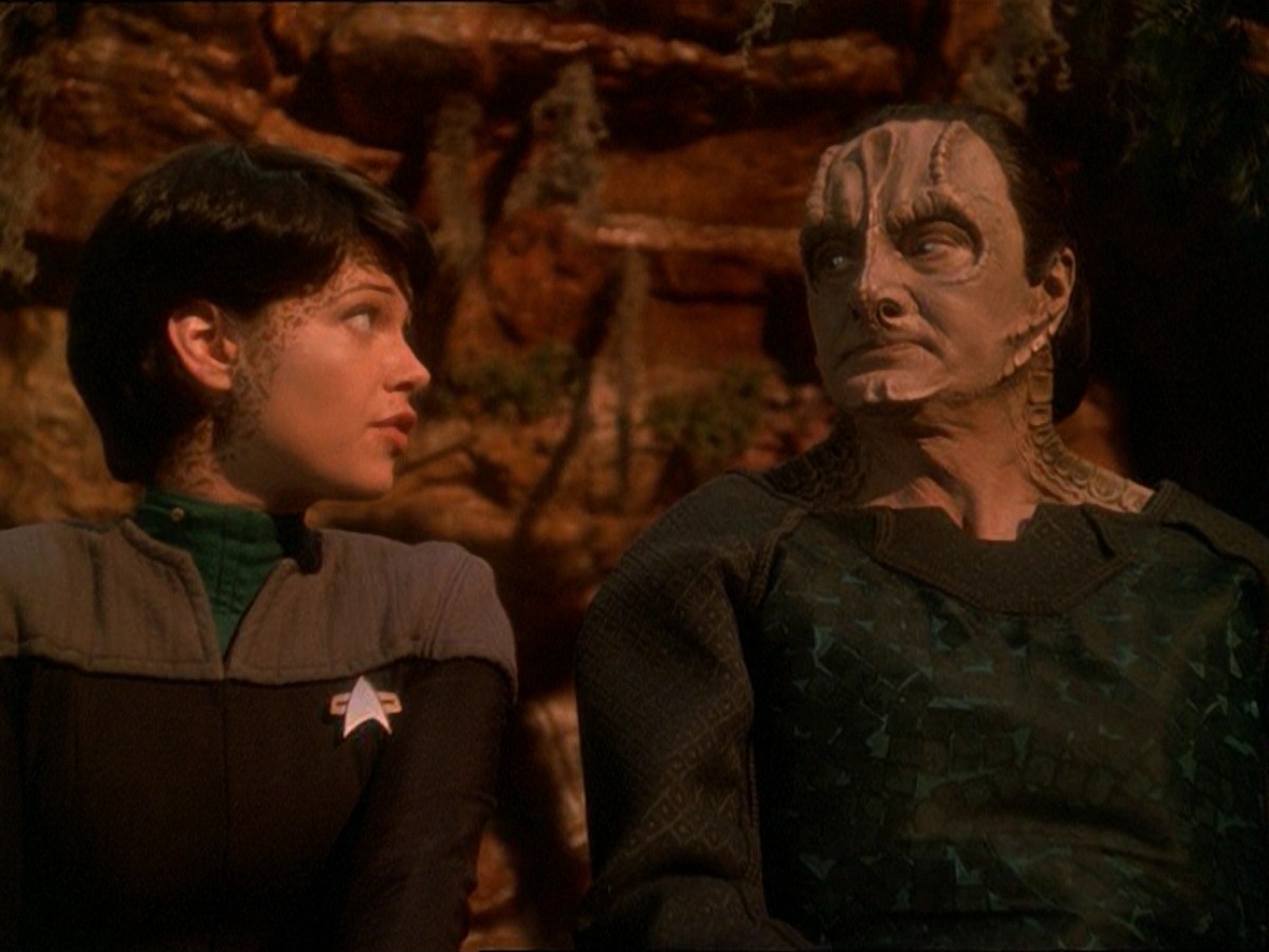 extant_StarTrek_DS9_7x03-Afterimage_2256.jpg