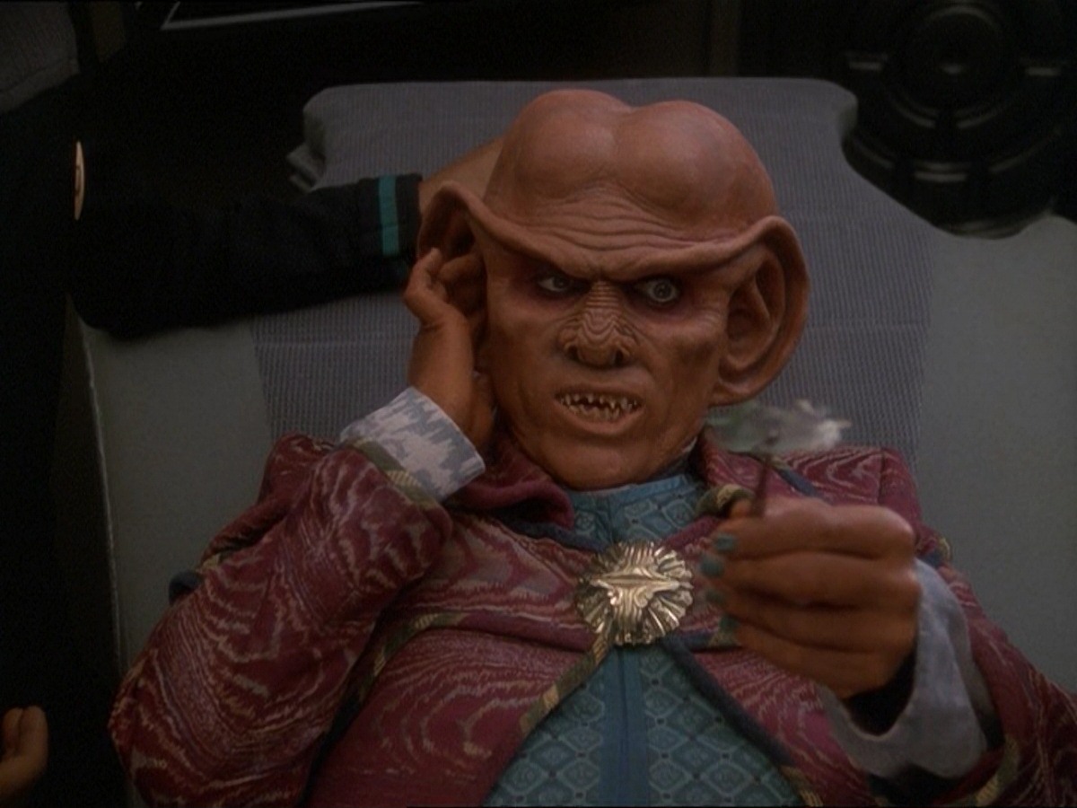 extant_StarTrek_DS9_7x03-Afterimage_2330.jpg