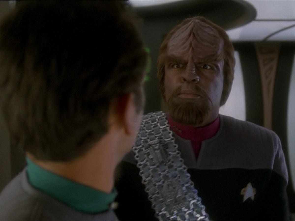 extant_StarTrek_DS9_7x03-Afterimage_2355.jpg