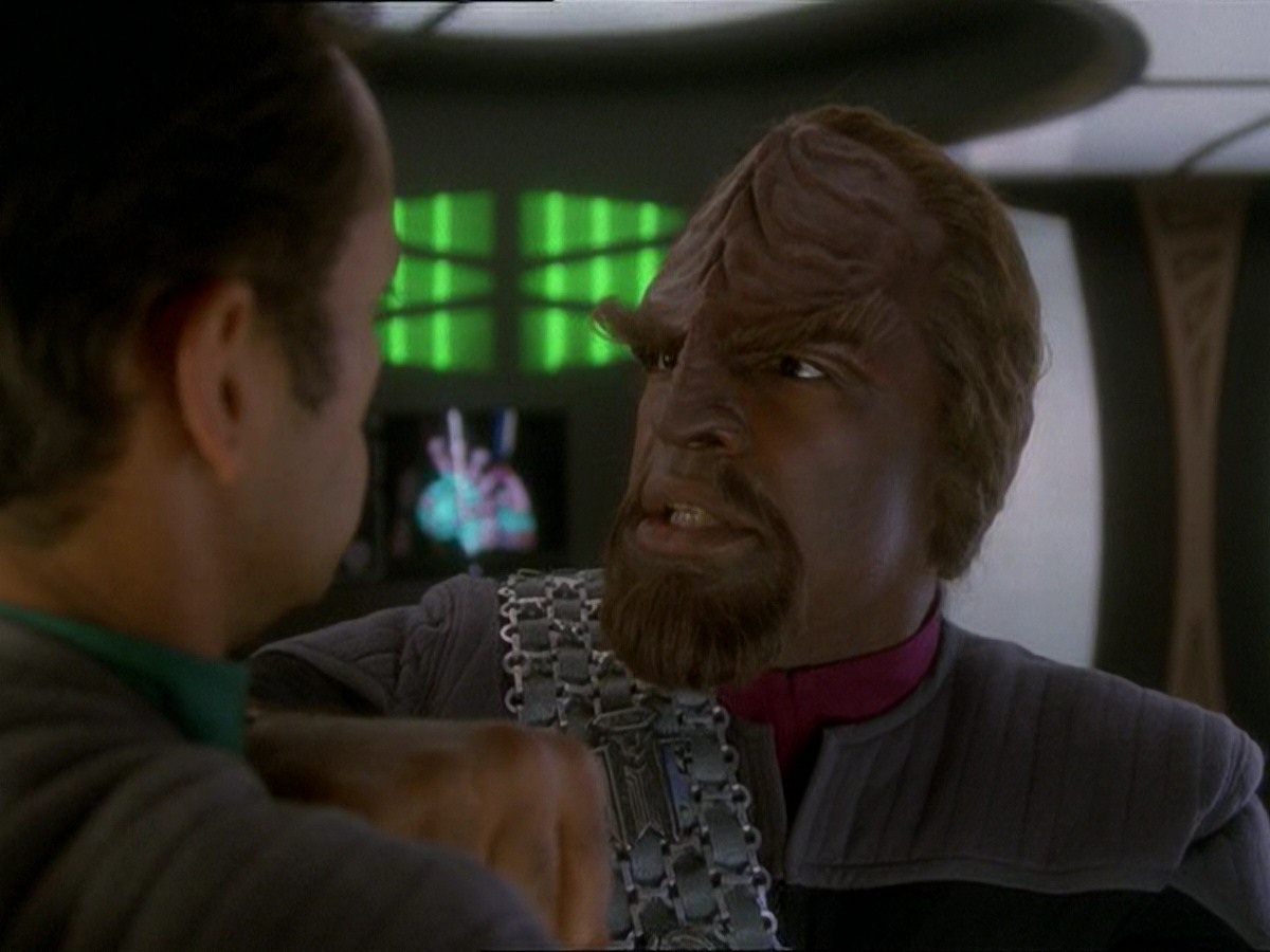 extant_StarTrek_DS9_7x03-Afterimage_2363.jpg