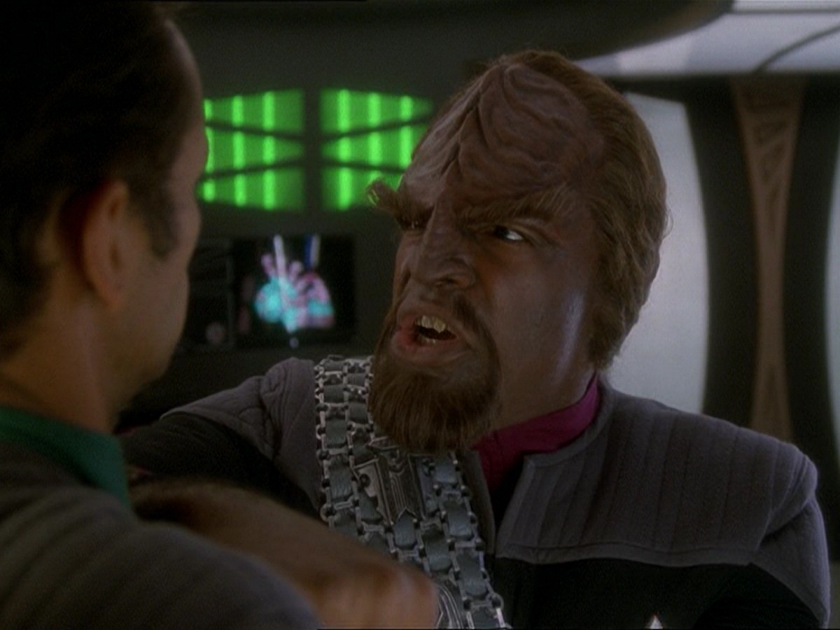 extant_StarTrek_DS9_7x03-Afterimage_2368.jpg