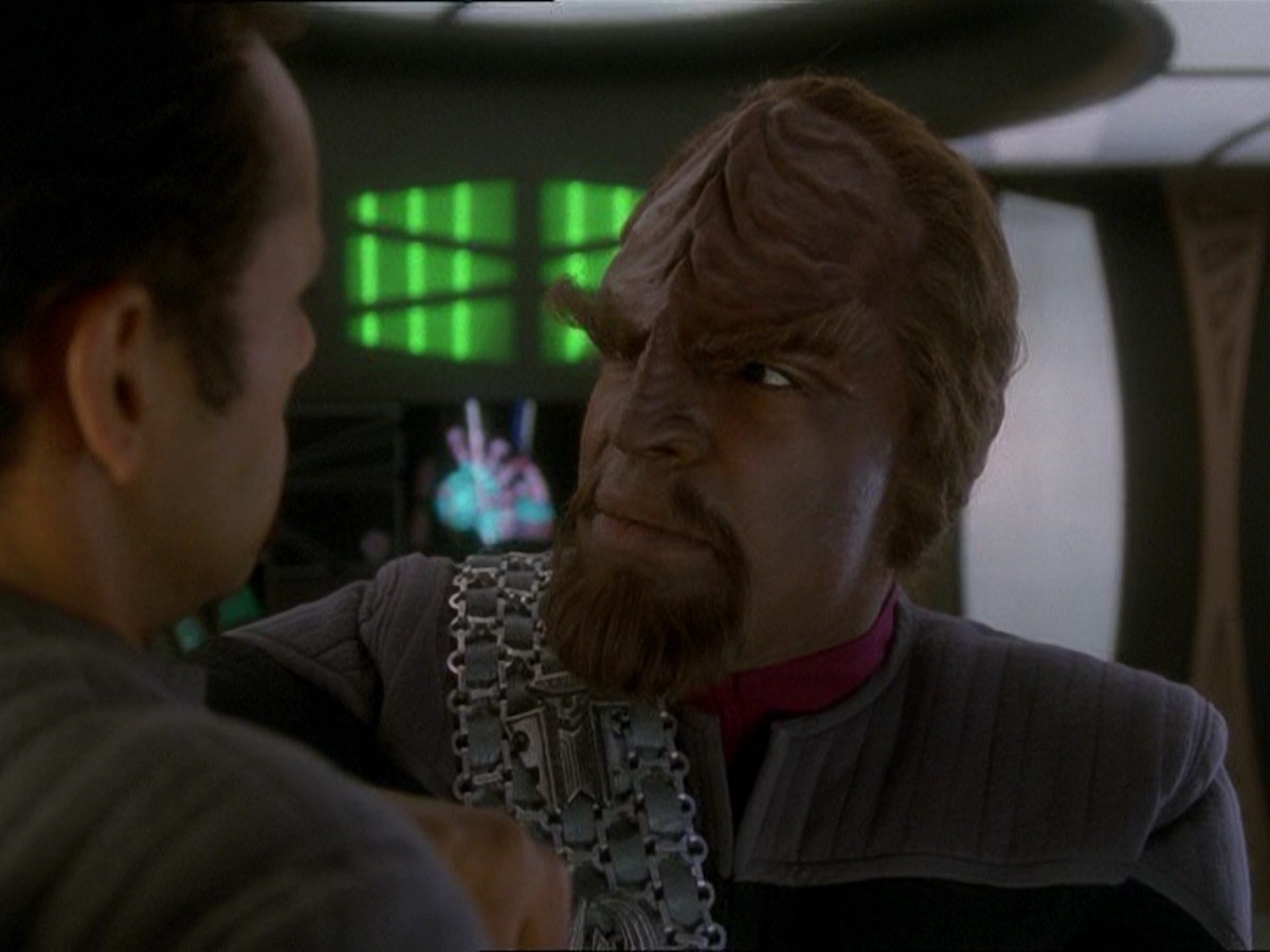 extant_StarTrek_DS9_7x03-Afterimage_2374.jpg
