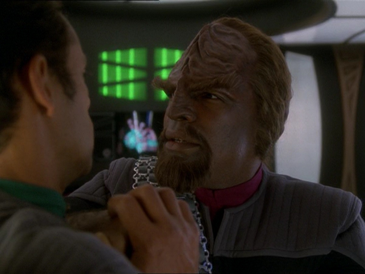 extant_StarTrek_DS9_7x03-Afterimage_2397.jpg