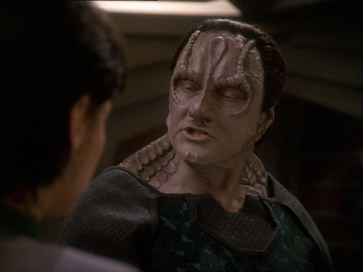 extant_StarTrek_DS9_7x03-Afterimage_2511.jpg