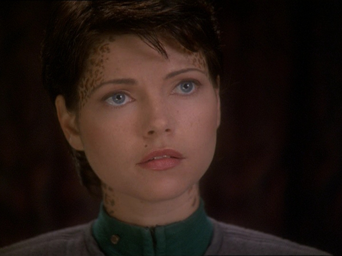 extant_StarTrek_DS9_7x03-Afterimage_2540.jpg
