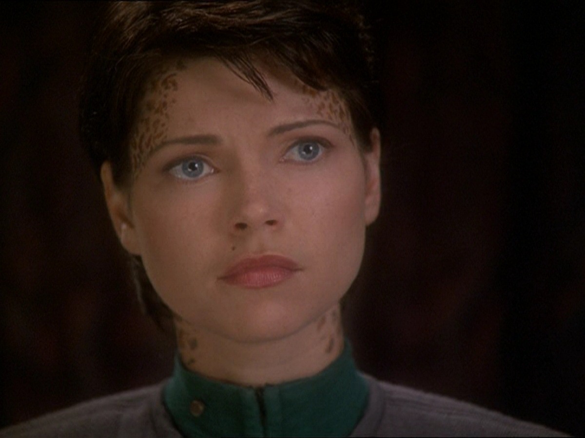 extant_StarTrek_DS9_7x03-Afterimage_2574.jpg