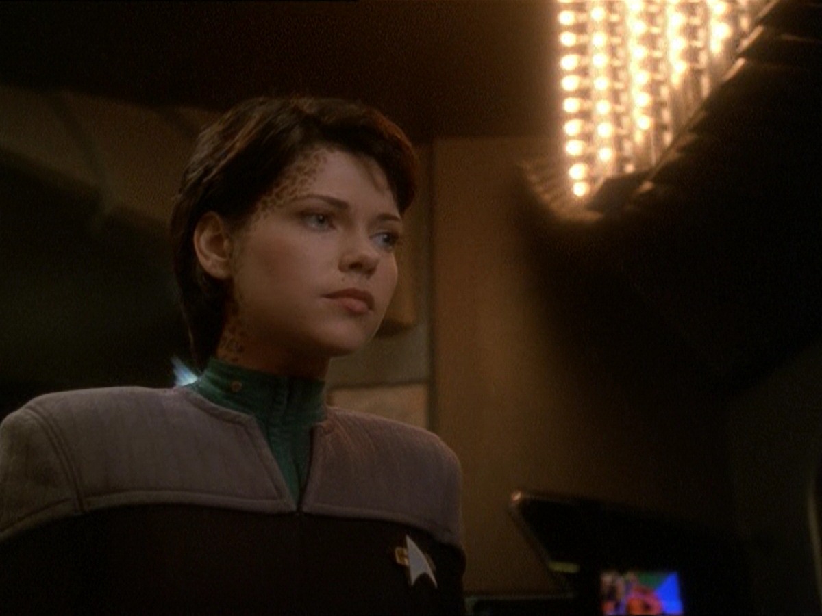 extant_StarTrek_DS9_7x03-Afterimage_2605.jpg