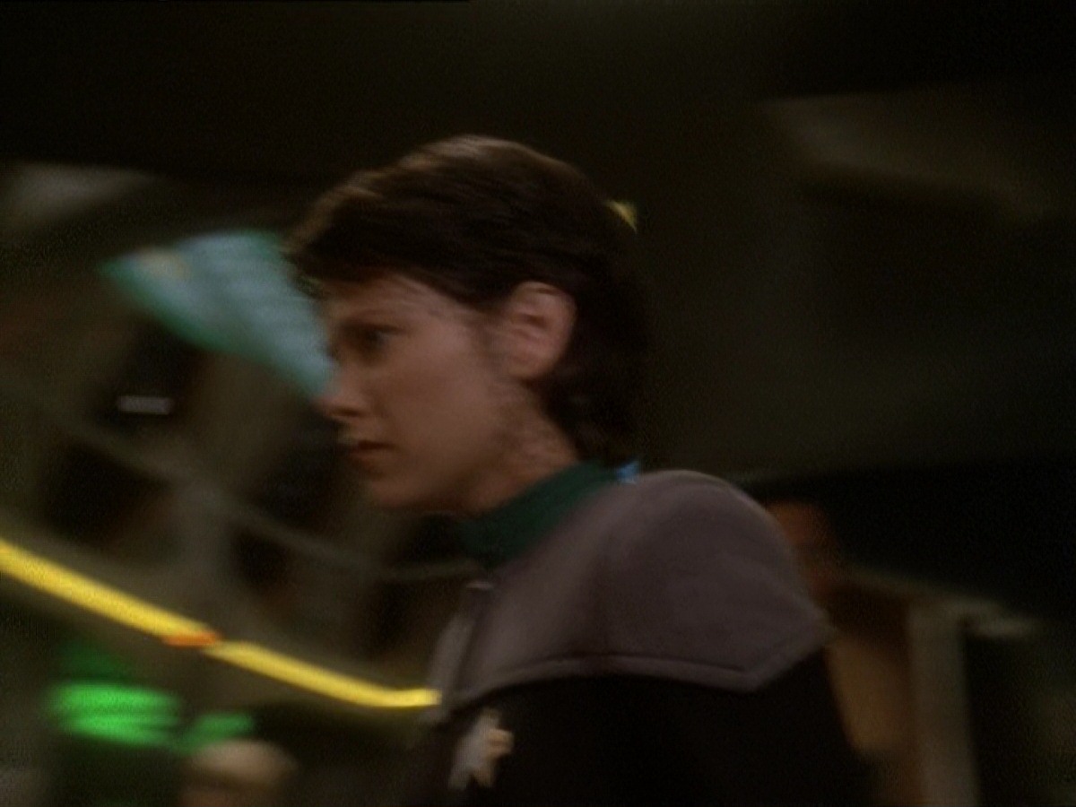 extant_StarTrek_DS9_7x03-Afterimage_2613.jpg